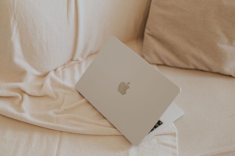 The Monday Morning Blank Screen